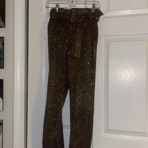 Color changing jogger bottoms - Picture 1 of 5